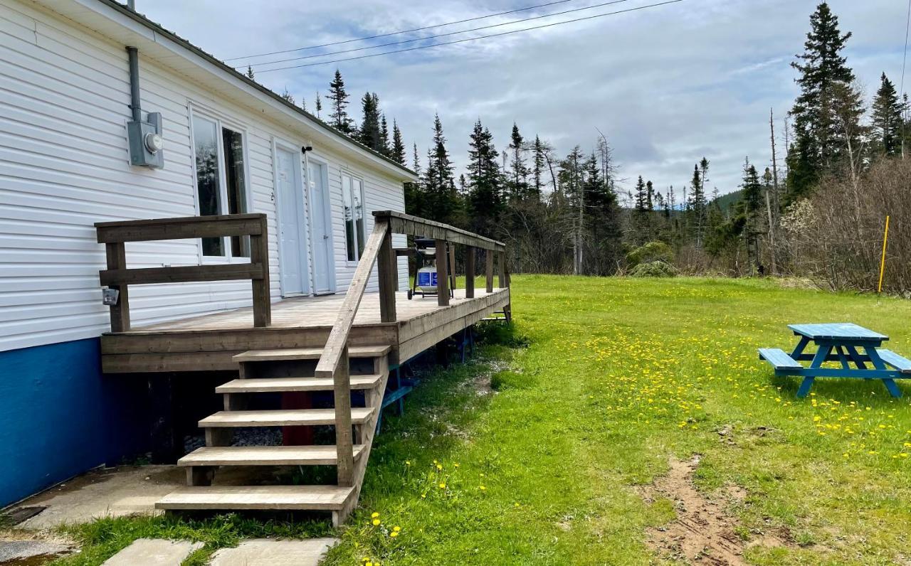Bonne Bay Cottages Bonne Bay Pond Екстериор снимка