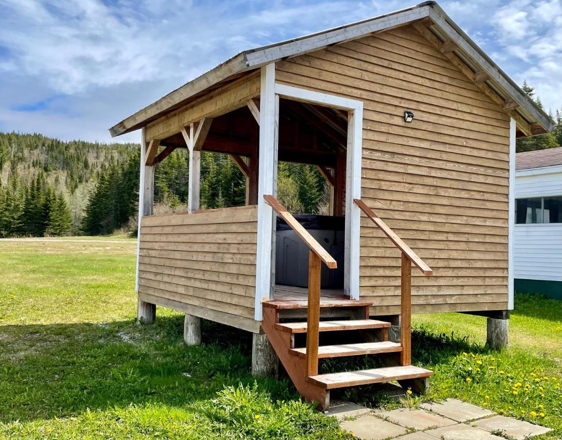 Bonne Bay Cottages Bonne Bay Pond Екстериор снимка