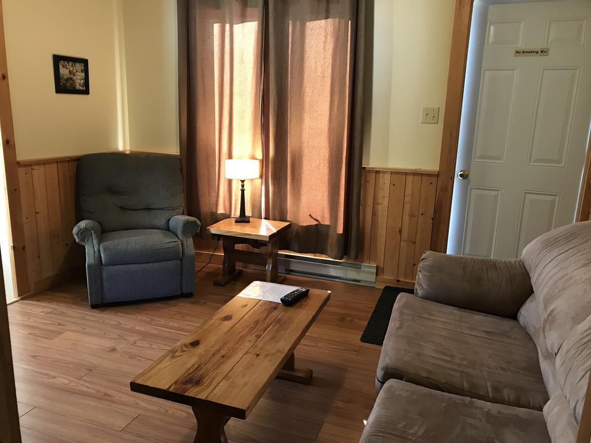 Bonne Bay Cottages Bonne Bay Pond Екстериор снимка